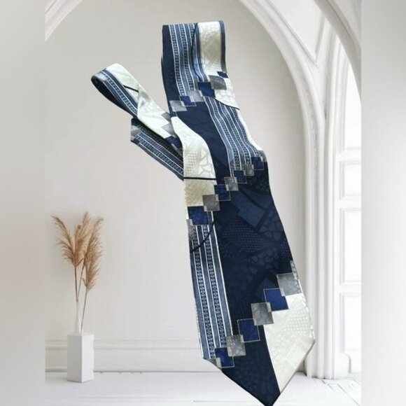 Pierre Balmain Designer Geo print, blue and white silk tie, extra long, - Picture 1 of 7